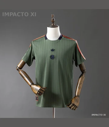 Camiseta Bayern Múnich especial 2025/26 · Retro · Edición especial