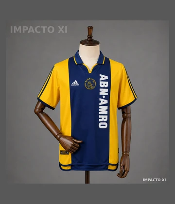 Camiseta Ajax visitante 2000/01 · Retro