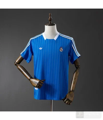 Camiseta Real Madrid edición especial 2025/26 · Retro