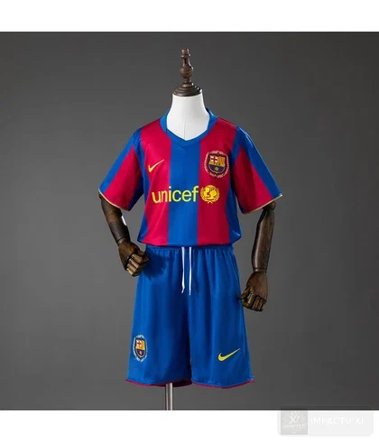 Conjunto infantil Barcelona equipación local 2007/08 · Retro
