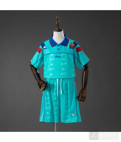 Conjunto infantil Barcelona equipación visitante 1992/95 · Retro