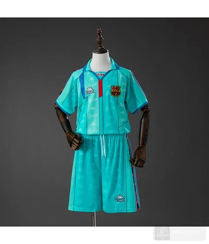 Conjunto infantil Barcelona equipación visitante 1996/97 · Retro