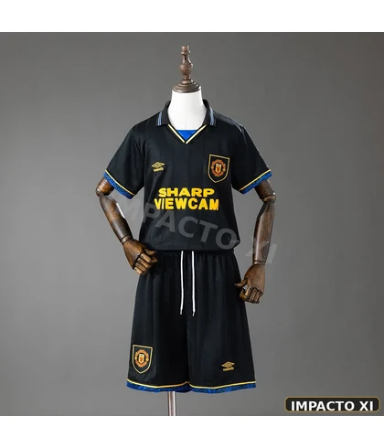 Camiseta retro Manchester United visitante 1993/94 niño